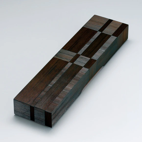 Box of Japanese hemlock wood for tanzaku with uzukuri finished in wiped urushi.