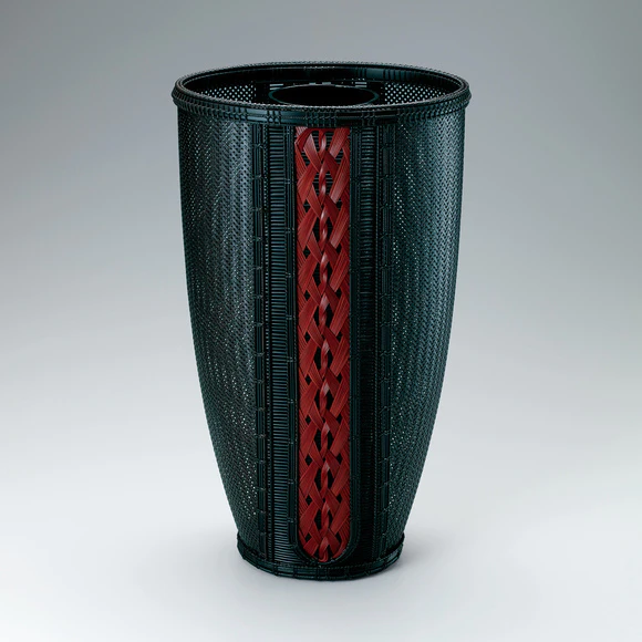 松本破風 作 『のし竹花入』 のし竹オブジェ「双峰」(松本 破風)｜ギャラリージャパン