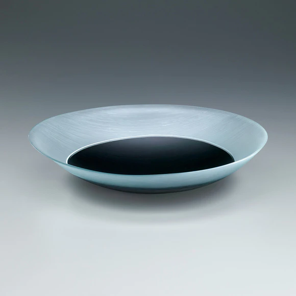 藍地硝子四方菓子鉢 良樹作 硝子絹糸紋鉢「夕陽」(安達 征良)｜ギャラリージャパン