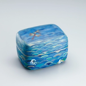 Cloisonne covered box. “Dragonflies”