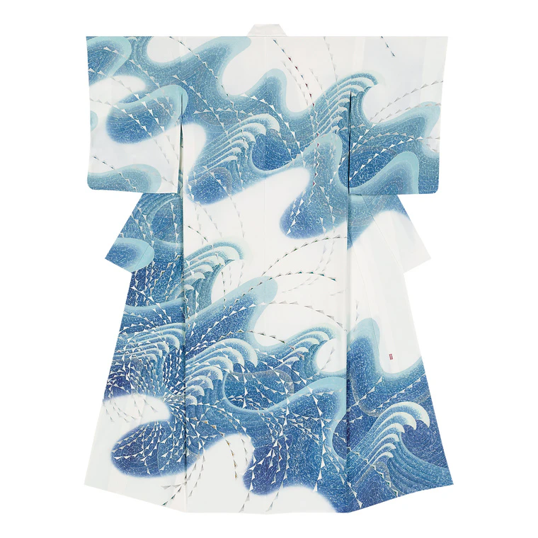 photo Formal kimono with design in yūzen dyeing. “Waves”