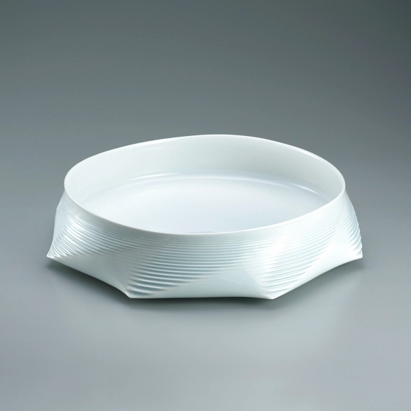 染付どくだみ文大皿(井上 匠)｜ギャラリージャパン