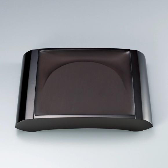 Horizontal inkstone.
