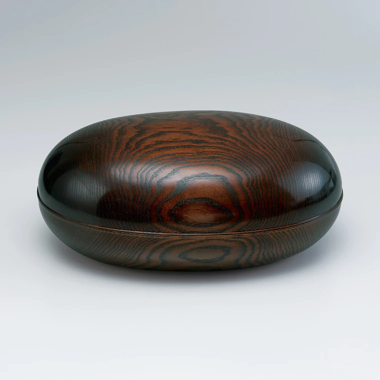 photo Covered vessel of Japanese pagoda tree wood finished in wiped urushi. “Universe”