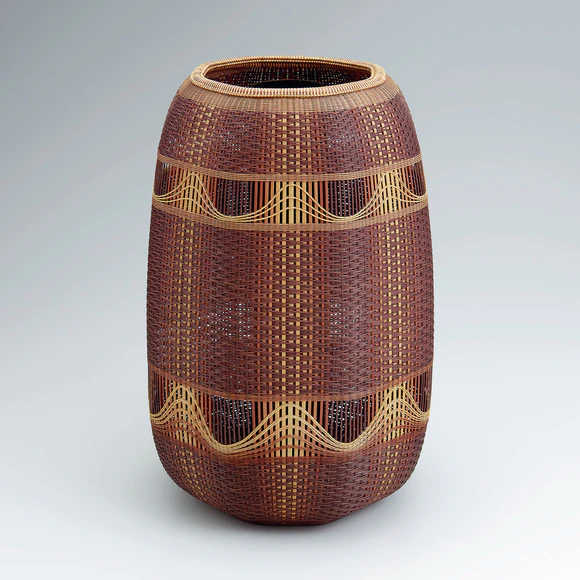 Octagonal flower basket with pine needle design. “Heat haze”