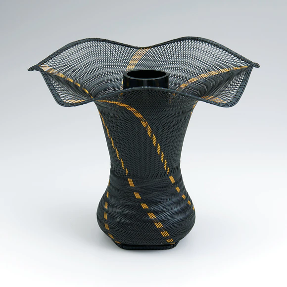 舟形花籃「帆風」(四代 田辺竹雲斎)｜ギャラリージャパン