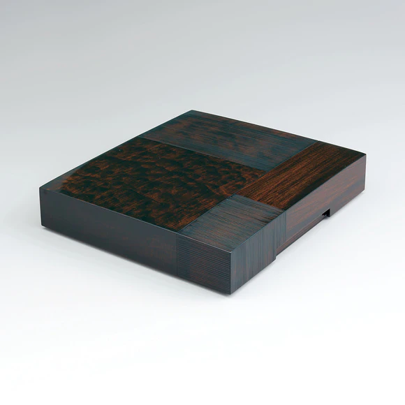 Box of Cedar and Camphor Wood for Shikishi