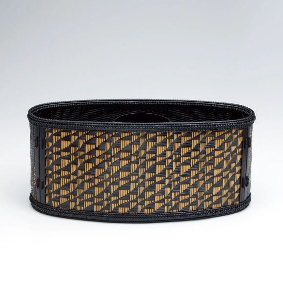 “Fish dance” Flower basket with fish-scale design in rendan nami-ajiro weave