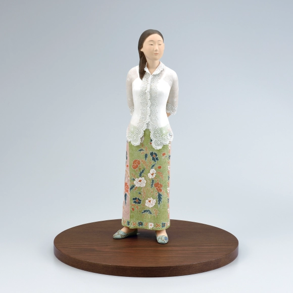 “Remenbrance”. Ceramic sculpture with polychromy.
