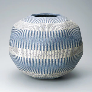 Marbled jar with koritsu pattern