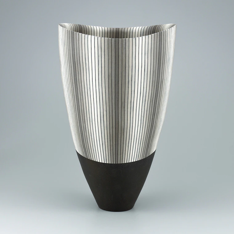 photo Flower Vessel with Colored Slip Decoration