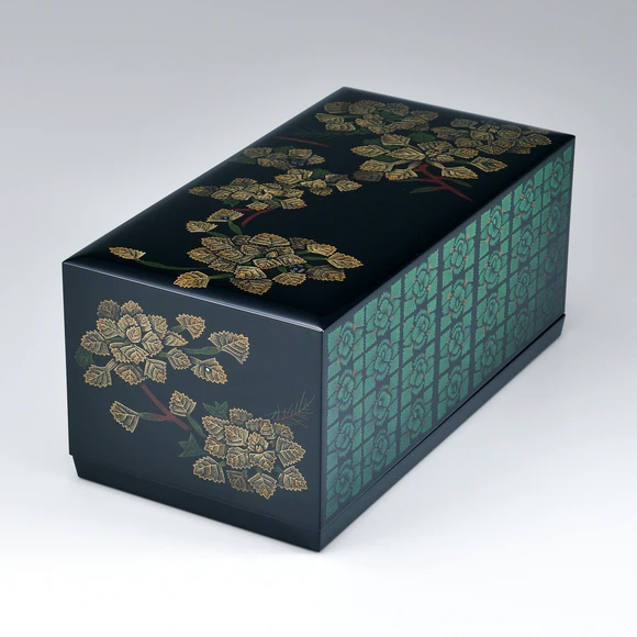 Box with Design in Chinkin 