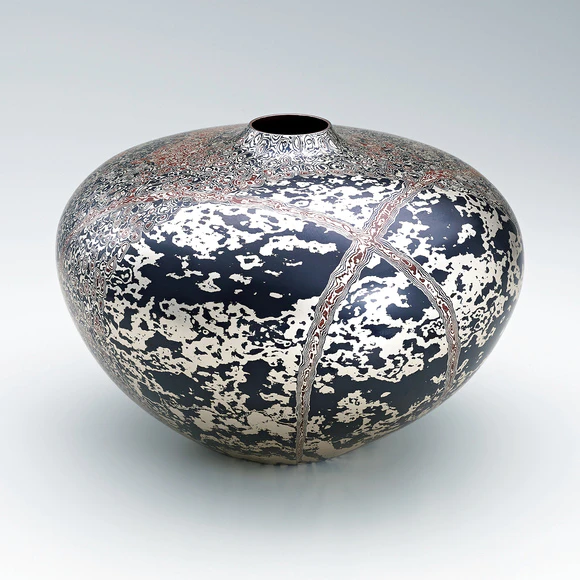 珍品　獣足花瓶　名工吉川充作 珍品 獣足花瓶 名工吉川充作