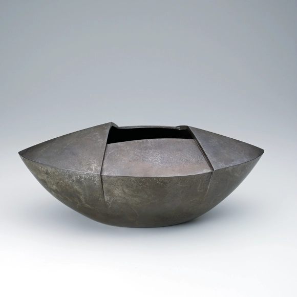 Flower Vessel of Rogin “Seed”