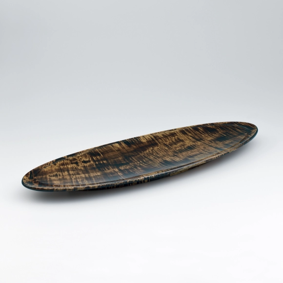 Food vessel of horse chestnut wood finished in wiped urushi