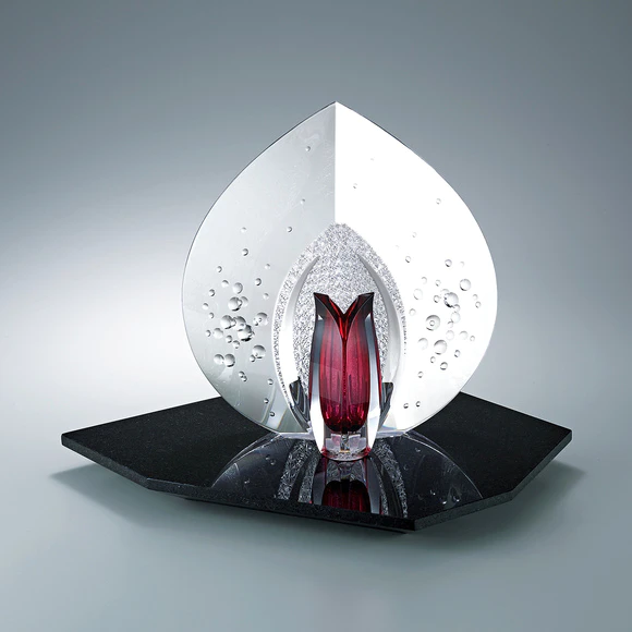 “Sea god” Flower vessel of scarlet