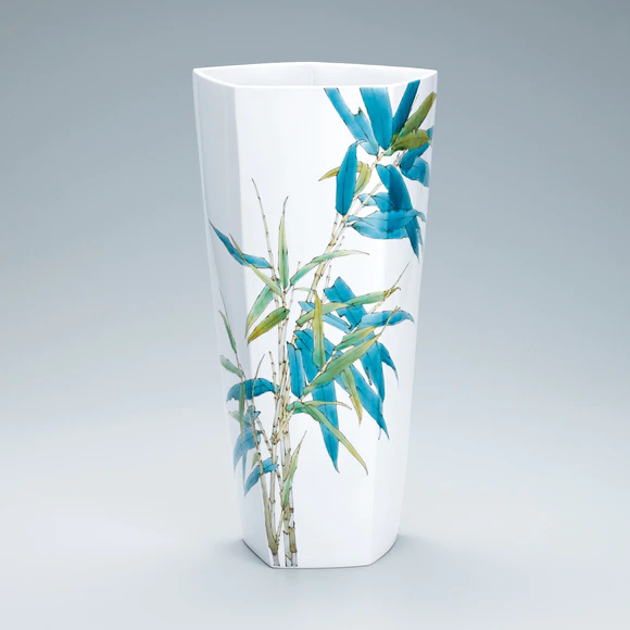 Pentagonal flower vessel with <i>sasa</i> bamboo design.