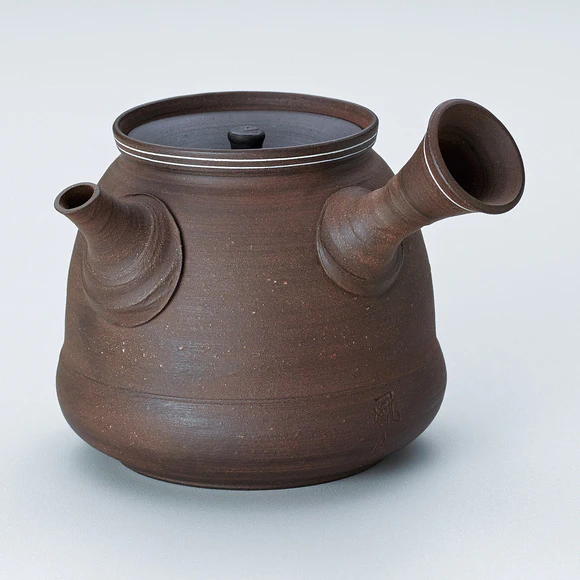 奥窪聖美　乾漆縁赤花皿　漆器 奥窪聖美 乾漆縁赤花皿 漆器