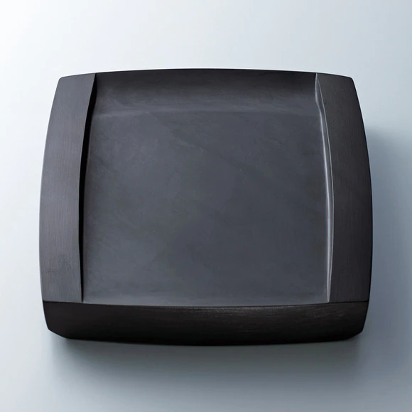 Slightly rounded square inkstone