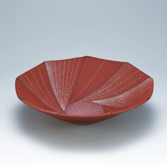 末岡信彦 色絵藤之図八角壷 共箱　色絵磁器 末岡信彦 色絵藤之図八角壷 共箱 色絵磁器