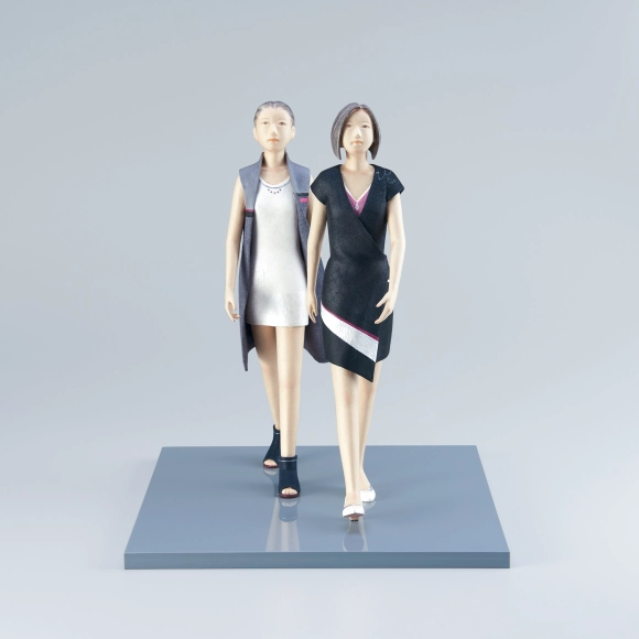 “Woman”. Formed with tōso and covered with cloth and paper.
