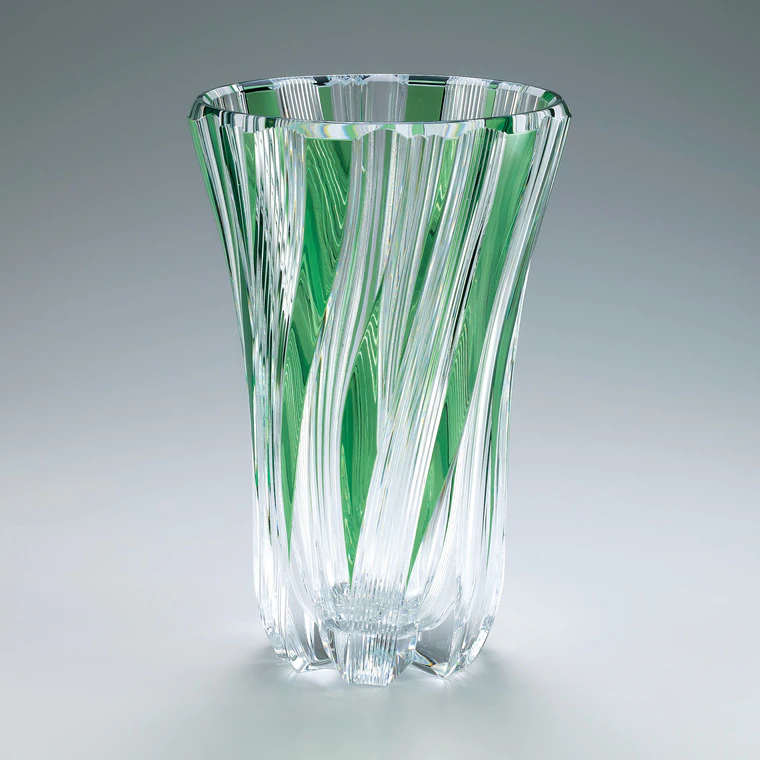 photo Cased and cut glass flower vessel. “All things in the world”