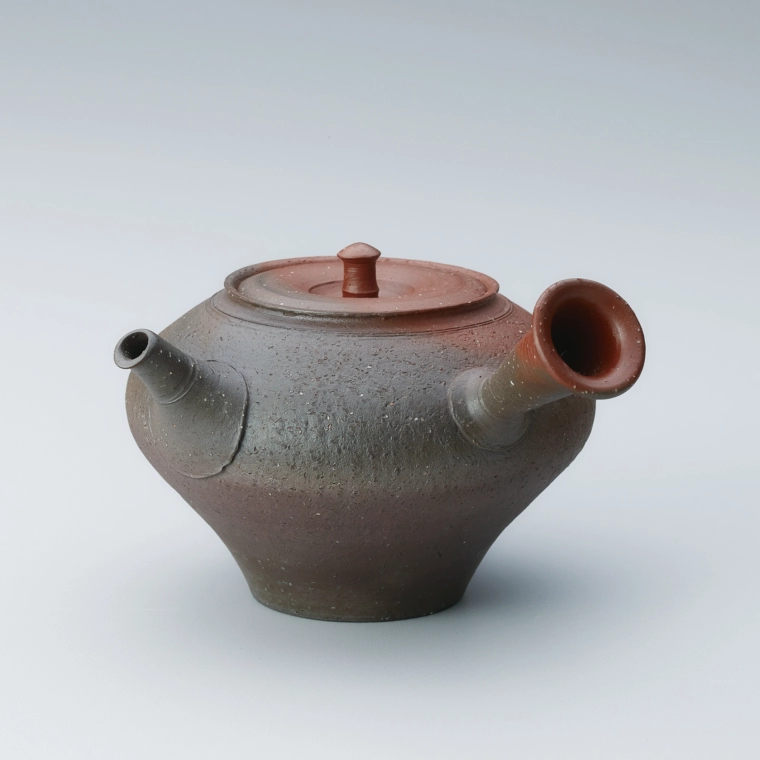 写真：朱窯変南蛮梨皮茶注