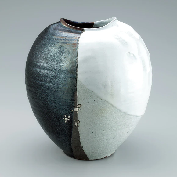 森 勝資 彩瓷扁壷 彩瓷草文扁壷(森 勝資)｜ギャラリージャパン