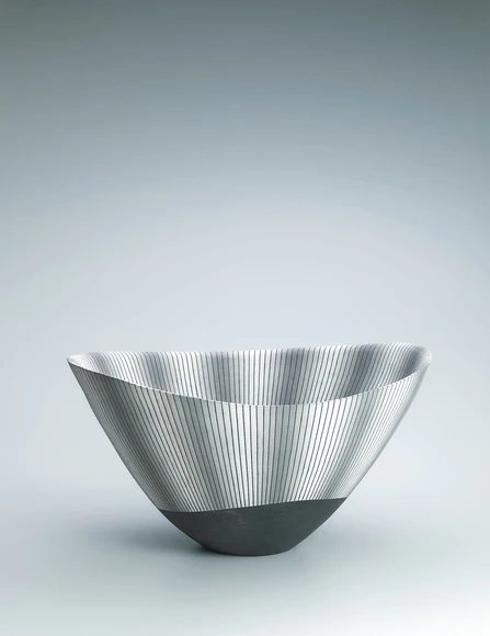 川口由美子作 大きな器 川口由美子作 大きな器 川口 由美子の作家情報・作品一覧｜ギャラリー