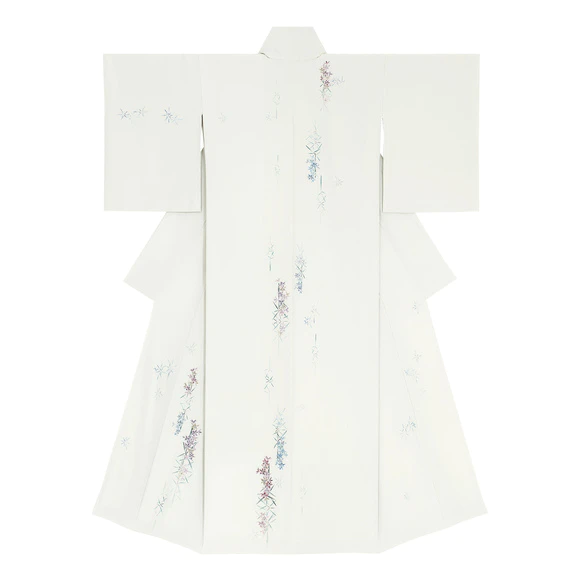 Kimono with embroidery. “Dialogue”