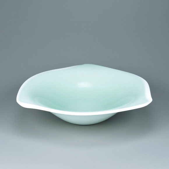 Bowl with light green celadon glaze.