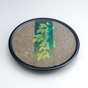 Plate with Design in Kinma and Zonsei “Fresh Verdure”