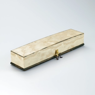 Box of Paulownia Wood for Tanzaku “Auspicious Cloud Over Paulownia Flower”