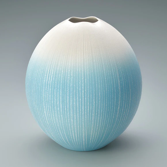 釉泥彩壺