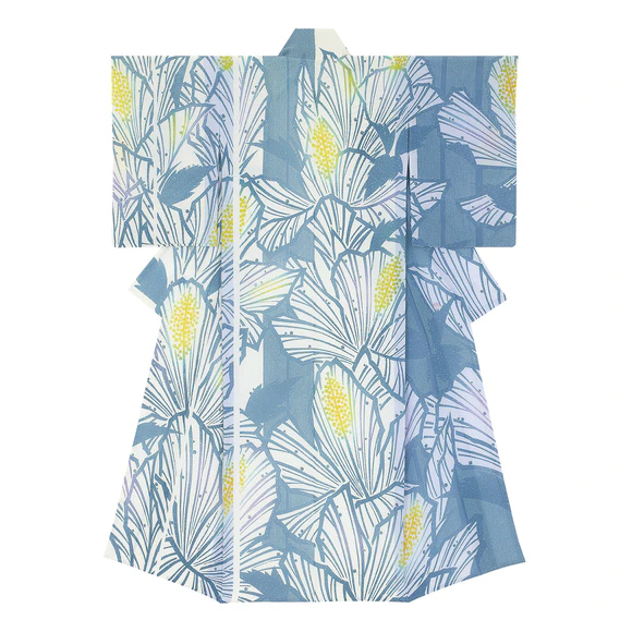 ūnlined kimono with design in rice paste resist sekidashi yūzen dyeing. “Summer solstice”
