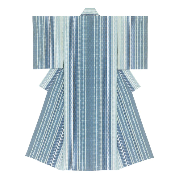 Kimono of ondule weave cloth. “Far beyond over the waves”