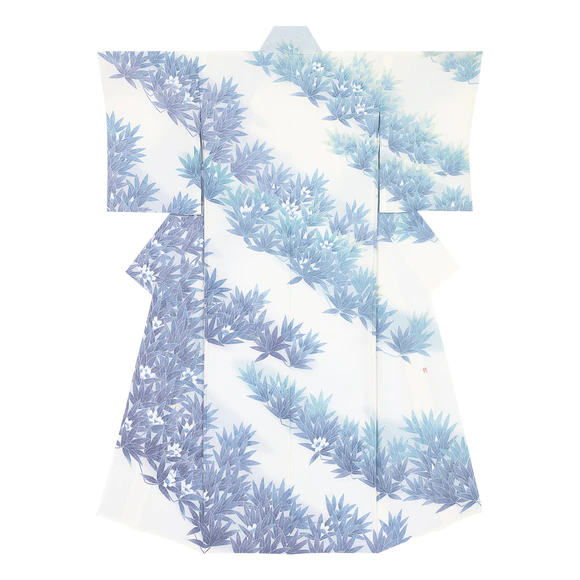 Kimono with design in yūzen dyeing. “Gregariousness”