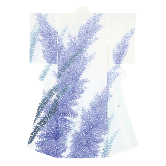Formal kimono with design in yūzen dyeing. “Grace”
