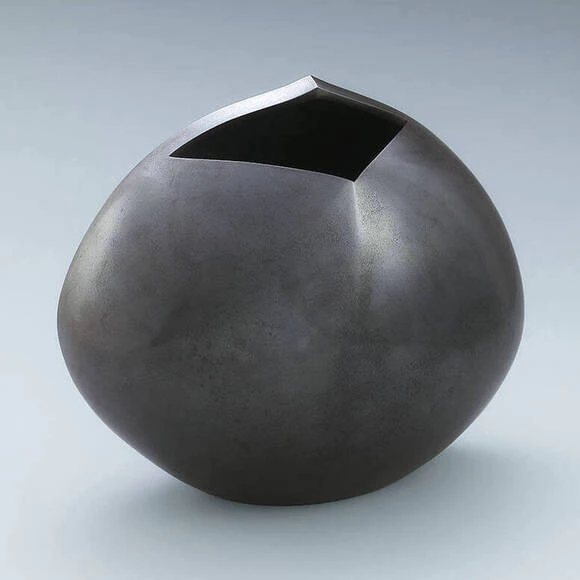 Flower Vessel of Rōgin “October”