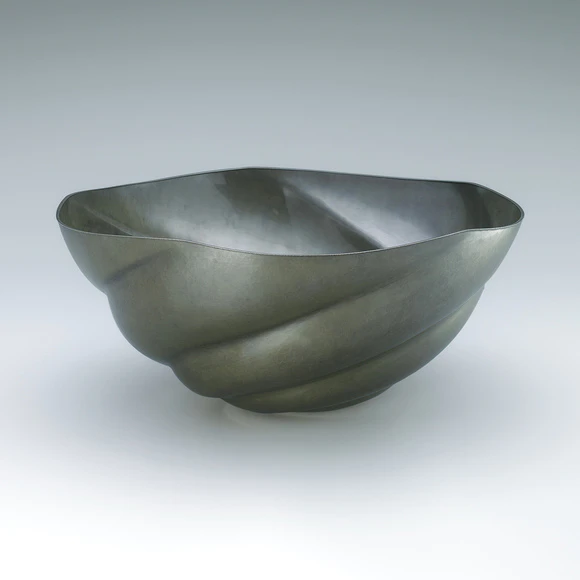 Whirl vessel.