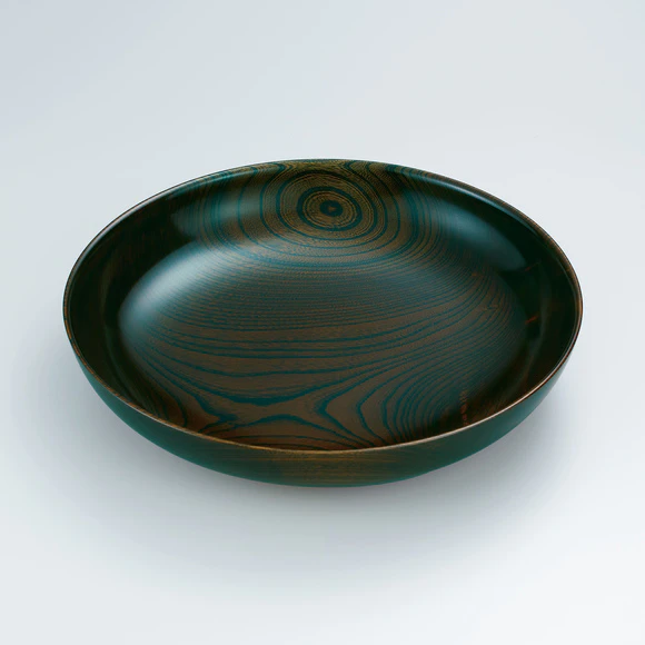 Bowl of zelkova wood finished in wiped urushi.