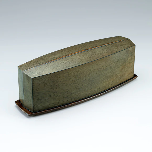 Coffer of Jindai Cedar Wood “Flash of Thunder”
