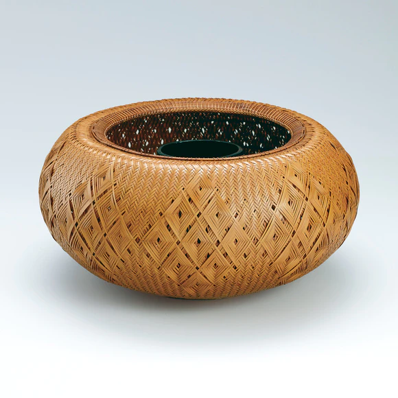 Flower basket with diamond pattern in kasane-ami weave. “Rain in May”