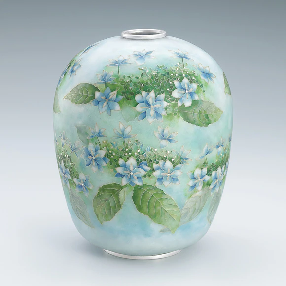 Cloisonne flower vase. “Blossoming in the rain”