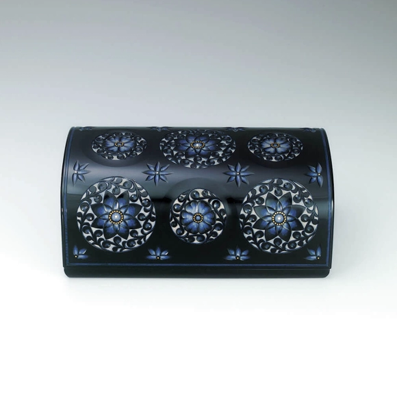 北岡省三作　漆　蒔絵盃　2点　ぐい呑　盃　漆芸作家　香川 北岡省三作 漆 蒔絵盃 2点 ぐい呑 盃 漆芸作家 香川 - メルカリ
