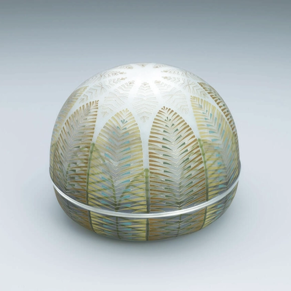Cloisonne covered box. “Kitayama”