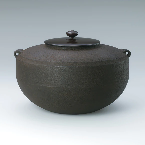 結び独楽形釜(角谷 勇圭)｜ギャラリージャパン