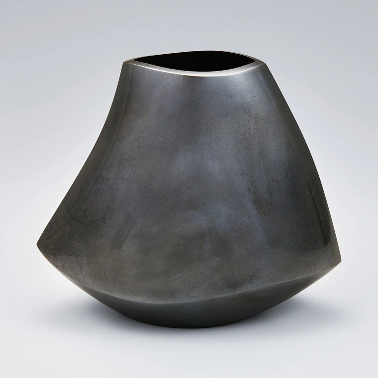 photo Flower Vessel of Rogin “Full Sail”