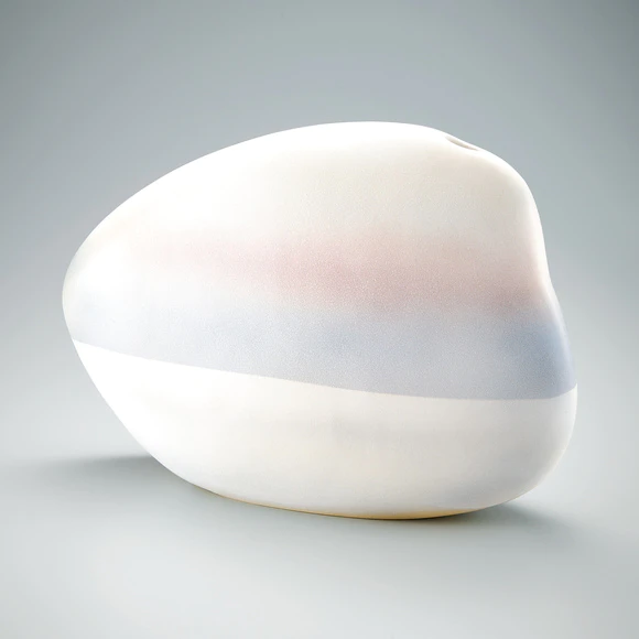 Cloud shaped flower vessel with design of dawn snow field.
