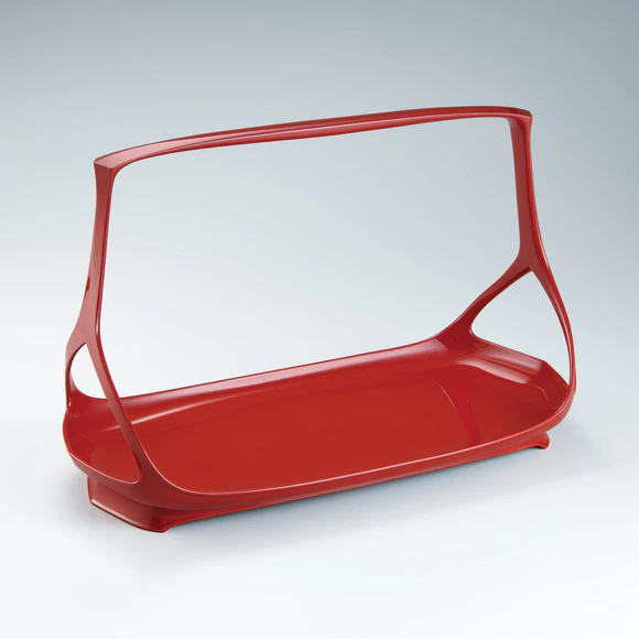 Kanshitsu red tray with handle.